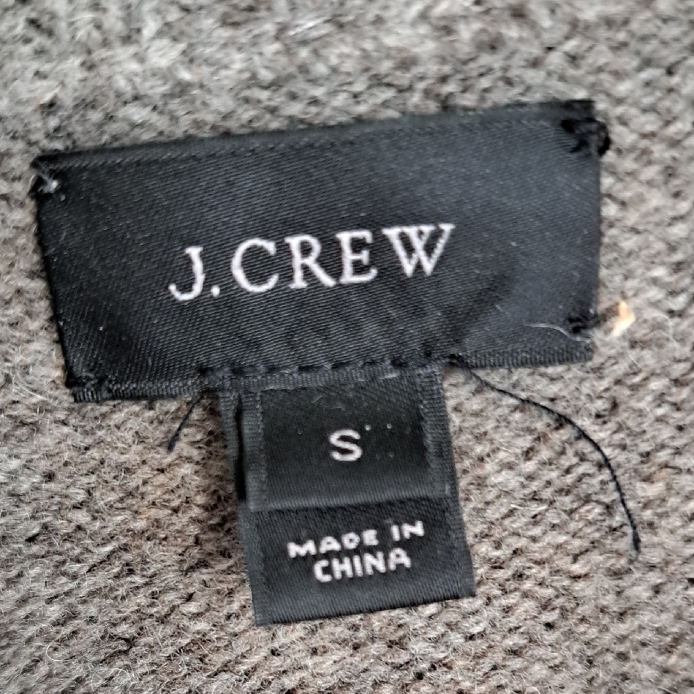3/$10 💫 J. Crew Charcoal Knit Sweater Small - Picture 2 of 5